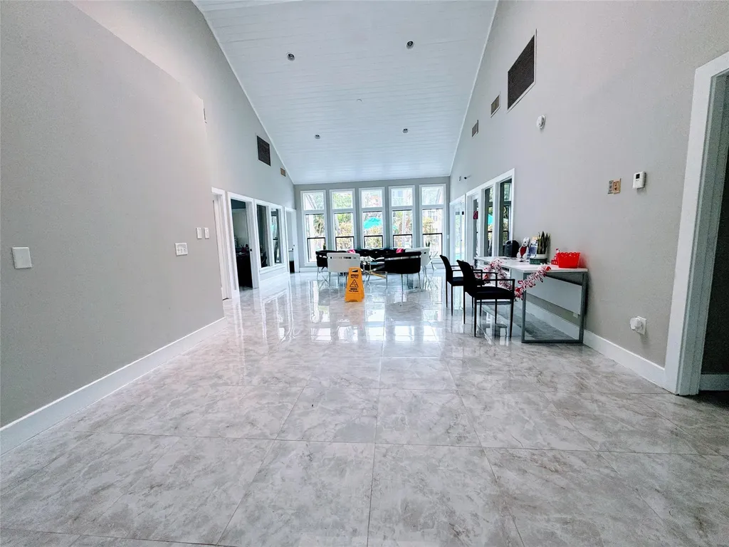 4361 W Mcnab Road Pompano Beach FL 33069