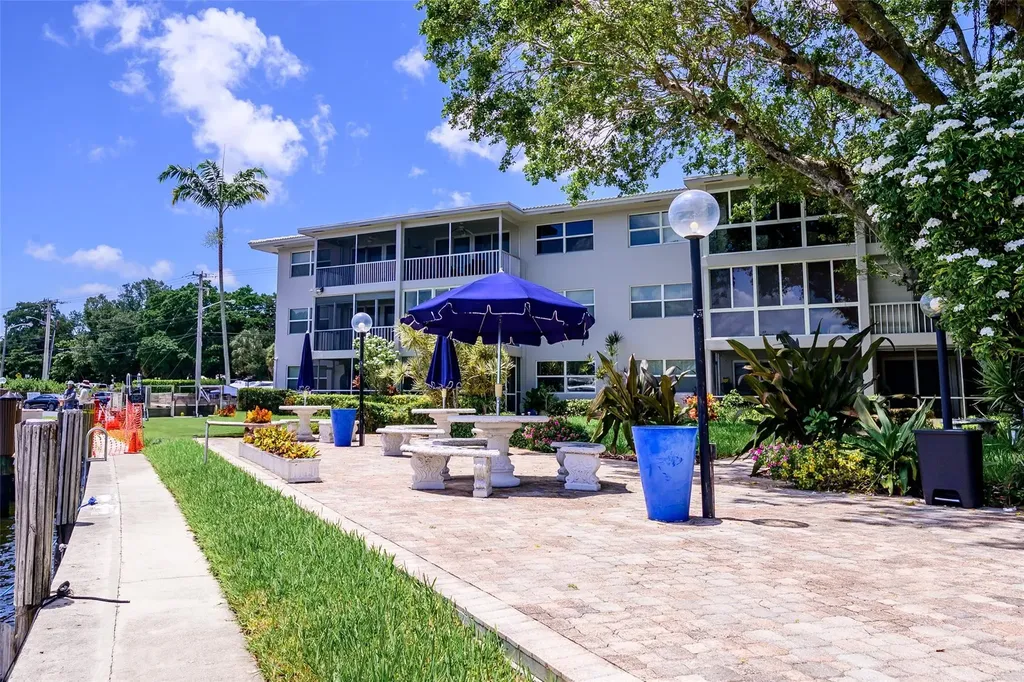 1200 SW 12th Street Fort Lauderdale FL 33315