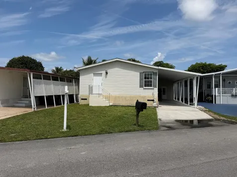2321 SW 85th Avenue Davie FL 33324