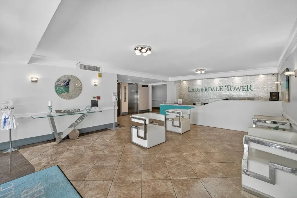 2900 NE 30th Street Fort Lauderdale FL 33306