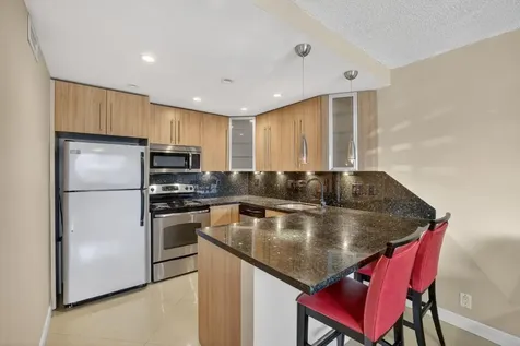2900 NE 30th Street Fort Lauderdale FL 33306