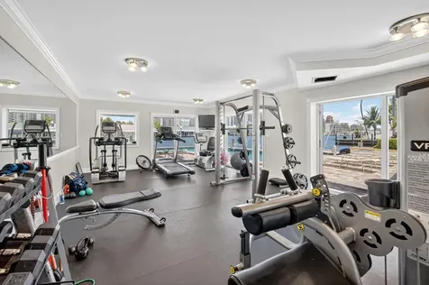 2900 NE 30th Street Fort Lauderdale FL 33306