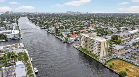2900 NE 30th Street Fort Lauderdale FL 33306