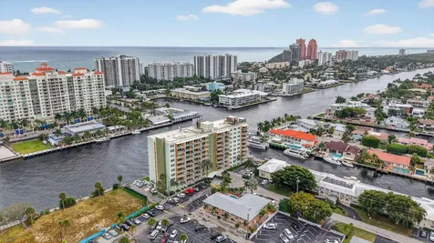 2900 NE 30th Street Fort Lauderdale FL 33306