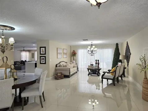 400 Bonaventure Boulevard Weston FL 33326