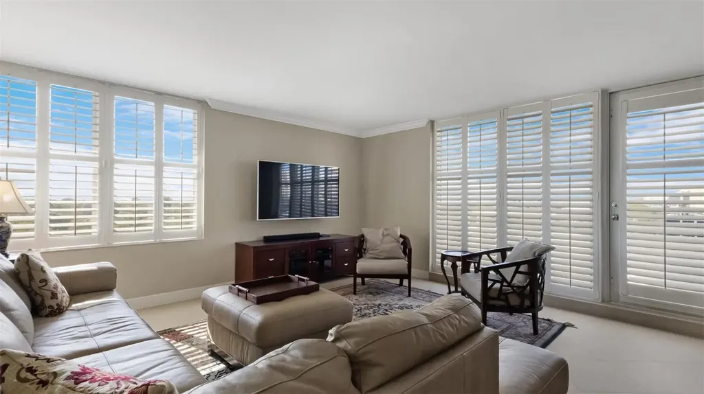 888 Intracoastal Drive Fort Lauderdale FL 33304