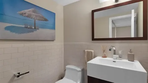888 Intracoastal Drive Fort Lauderdale FL 33304