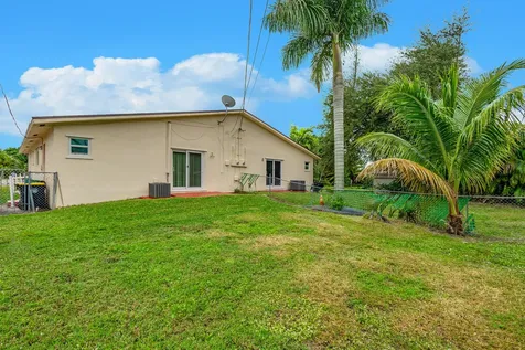 4065 SW 51st Street Dania Beach FL 33314