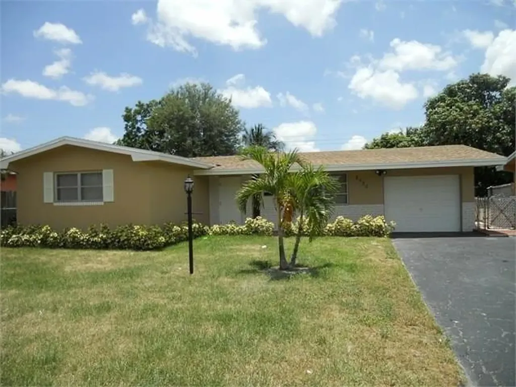 8550 Taft Street Pembroke Pines FL 33024