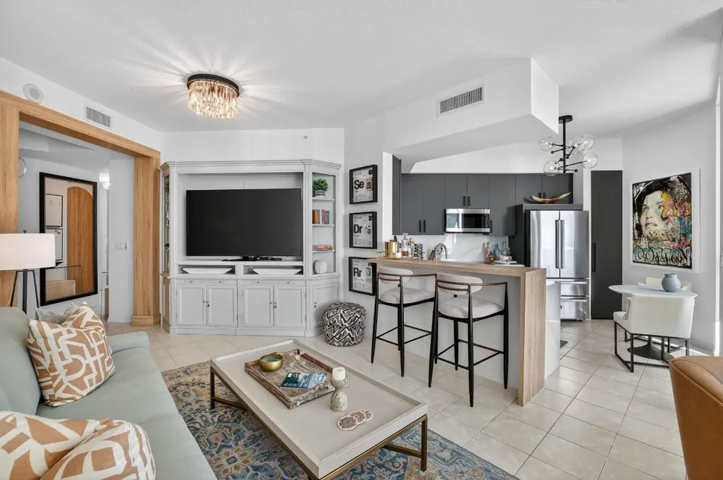 347 N New River Drive Fort Lauderdale FL 33301