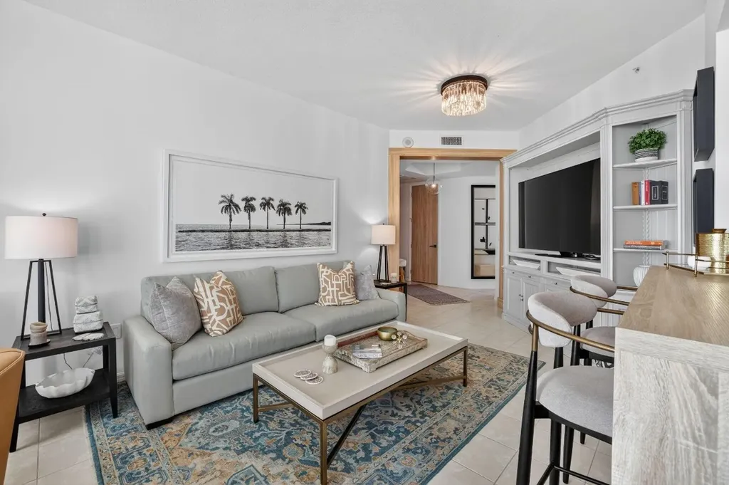 347 N New River Drive Fort Lauderdale FL 33301
