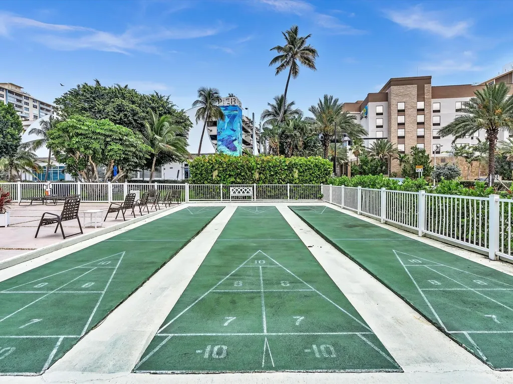 201 N Ocean Boulevard Pompano Beach FL 33062