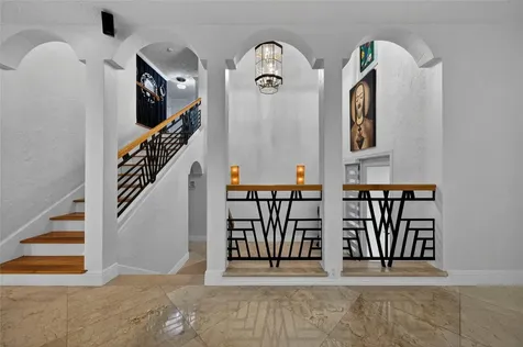 629 Kensington Place Wilton Manors FL 33305