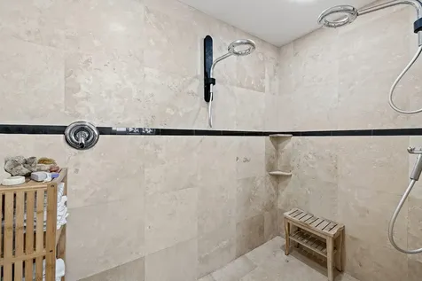 629 Kensington Place Wilton Manors FL 33305