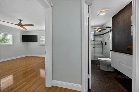629 Kensington Place Wilton Manors FL 33305