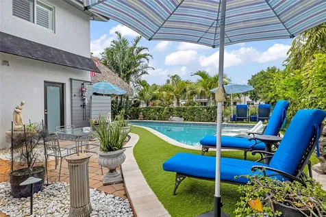 629 Kensington Place Wilton Manors FL 33305