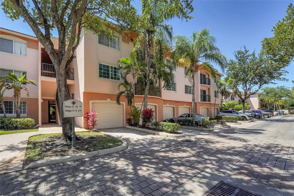 2125 SE 10 Avenue Fort Lauderdale FL 33316