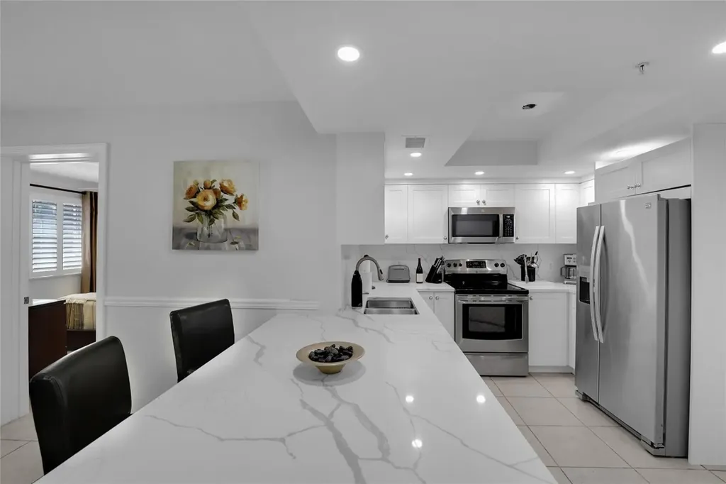 2125 SE 10 Avenue Fort Lauderdale FL 33316
