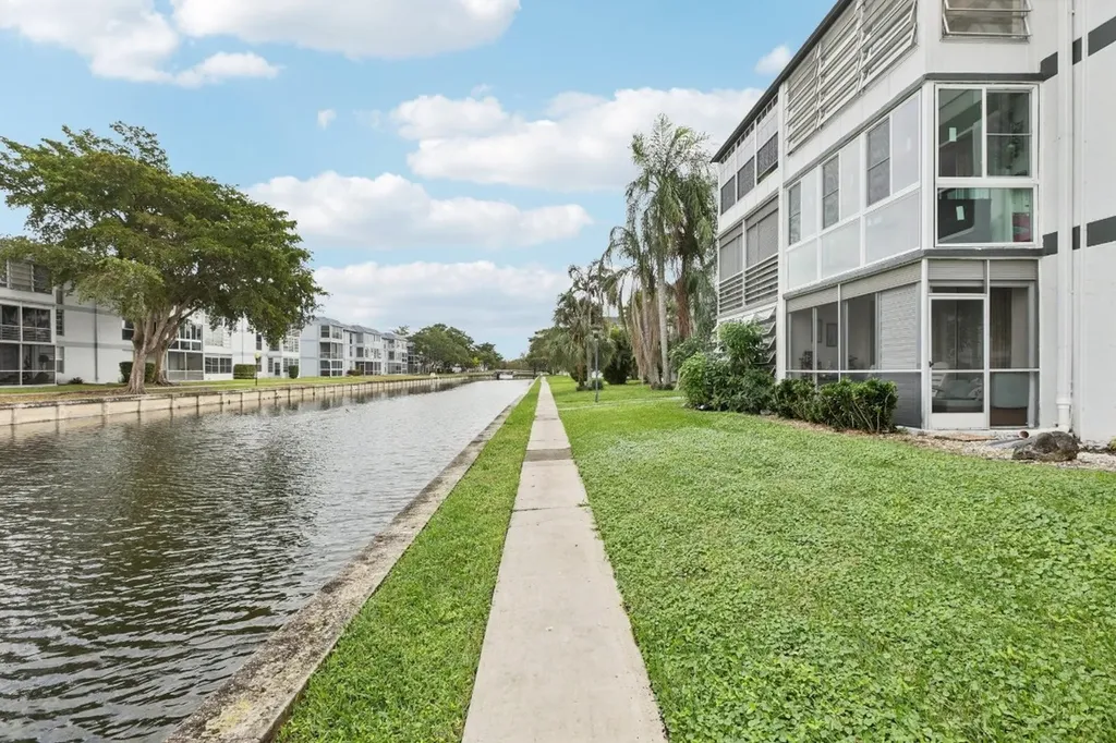 8330 Sands Point Boulevard Fort Lauderdale FL 33321