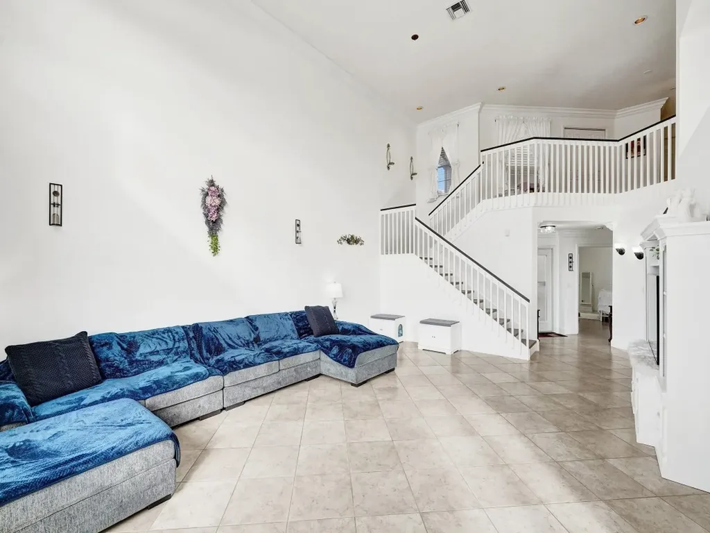 6298 Brava Way Boca Raton FL 33433