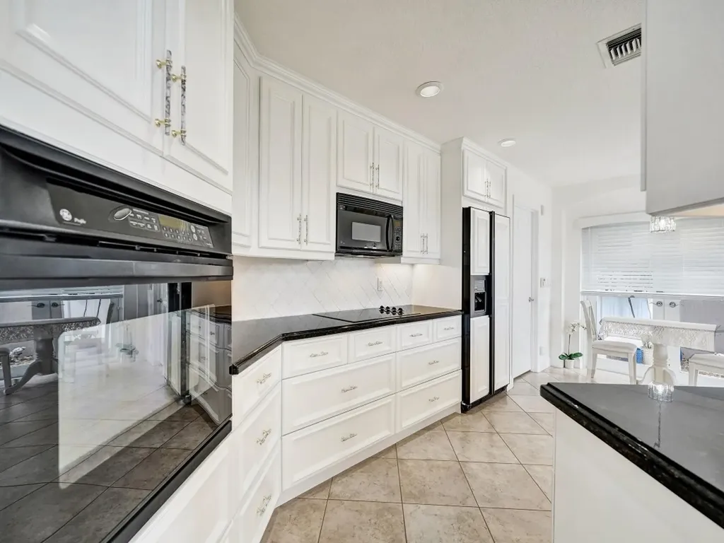 6298 Brava Way Boca Raton FL 33433