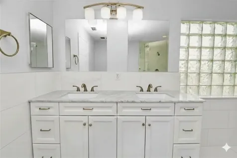 5240 NW 112th Way Coral Springs FL 33076