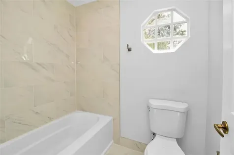 5240 NW 112th Way Coral Springs FL 33076
