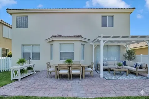5240 NW 112th Way Coral Springs FL 33076