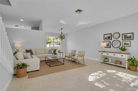 5240 NW 112th Way Coral Springs FL 33076
