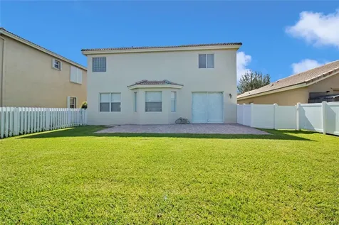 5240 NW 112th Way Coral Springs FL 33076