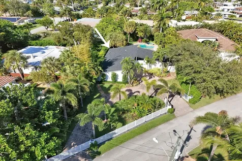 2525 SE 7th Drive Pompano Beach FL 33062