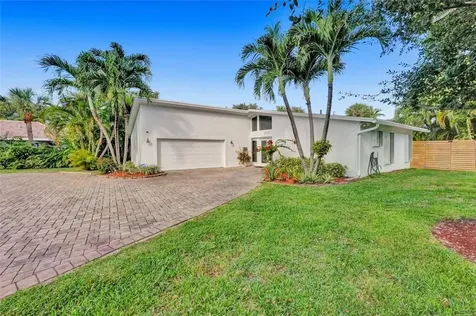 2525 SE 7th Drive Pompano Beach FL 33062