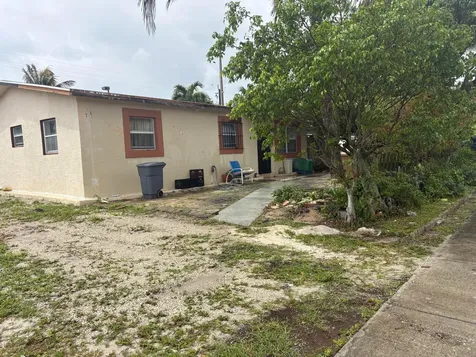 930 NE 52nd Court Deerfield Beach FL 33064