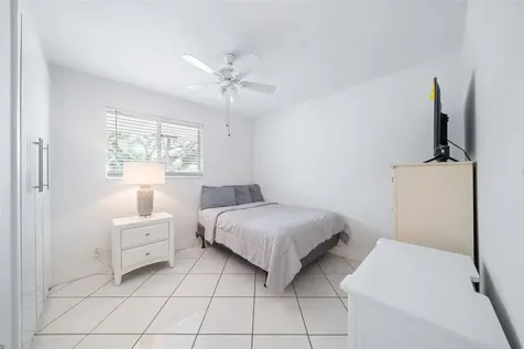 5317 Harrison Street Hollywood FL 33021