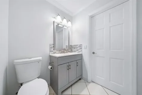 5317 Harrison Street Hollywood FL 33021
