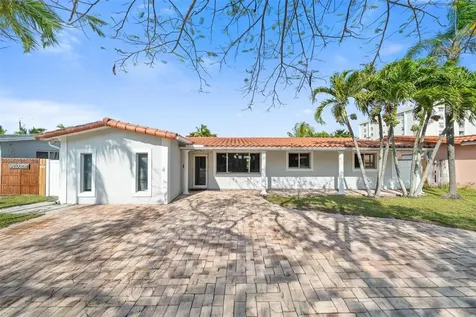 5317 Harrison Street Hollywood FL 33021