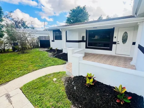 3316 NW 33rd Court Lauderdale Lakes FL 33309