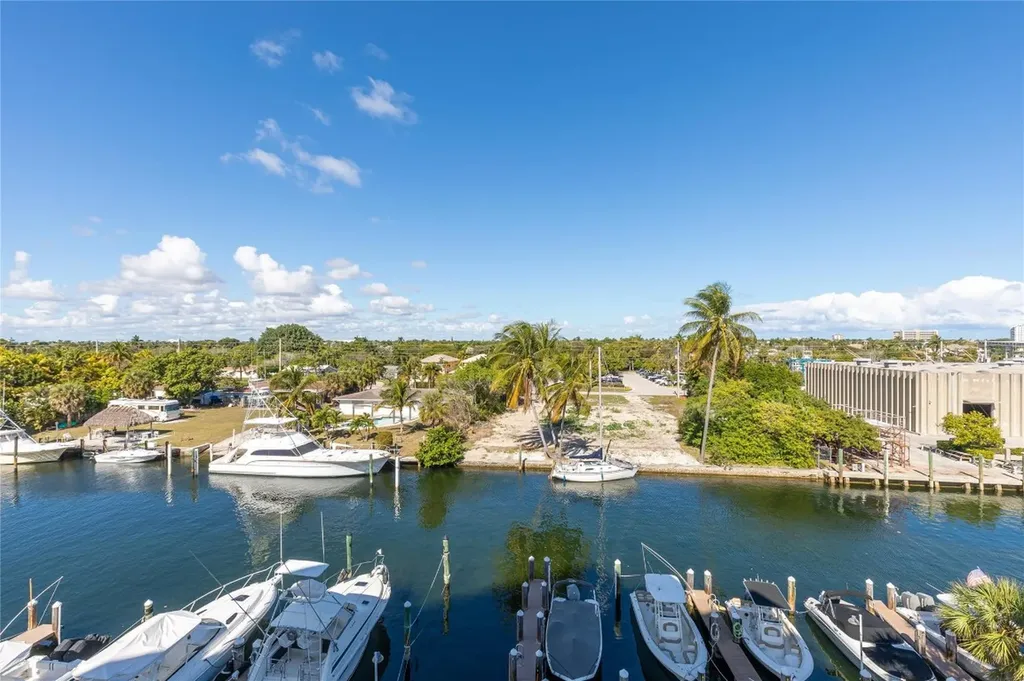 2731 NE 14th Street Causeway Pompano Beach FL 33062