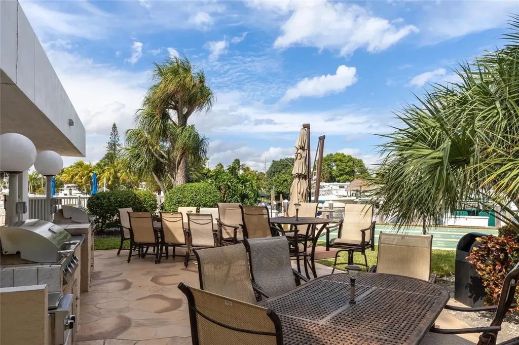 2731 NE 14th Street Causeway Pompano Beach FL 33062