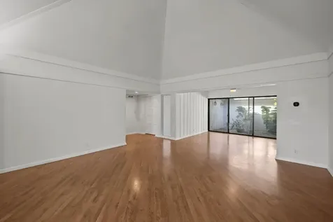 6104 White Oak Lane Tamarac FL 33319