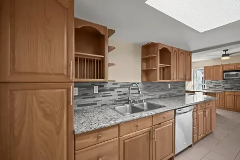 6104 White Oak Lane Tamarac FL 33319