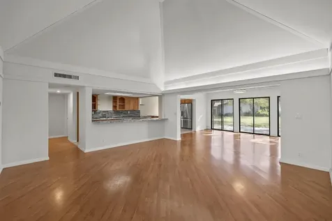 6104 White Oak Lane Tamarac FL 33319