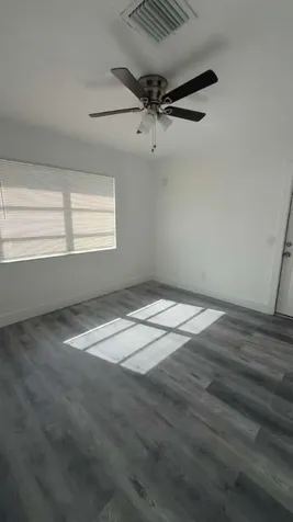 6817 SW 10th Street Pembroke Pines FL 33023