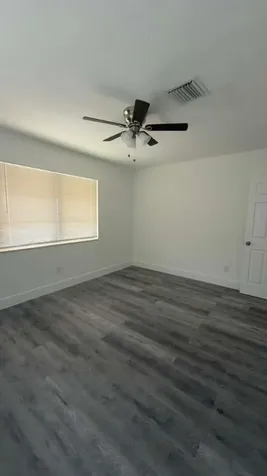 6817 SW 10th Street Pembroke Pines FL 33023