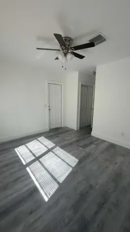 6817 SW 10th Street Pembroke Pines FL 33023