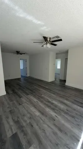 6817 SW 10th Street Pembroke Pines FL 33023