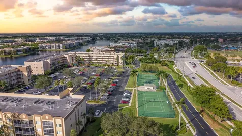 7647 Southampton Terrace Tamarac FL 33321
