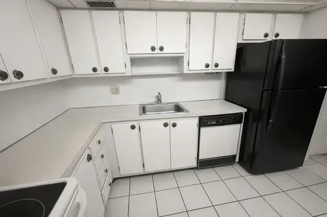 4281 NW 41st Street Lauderdale Lakes FL 33319