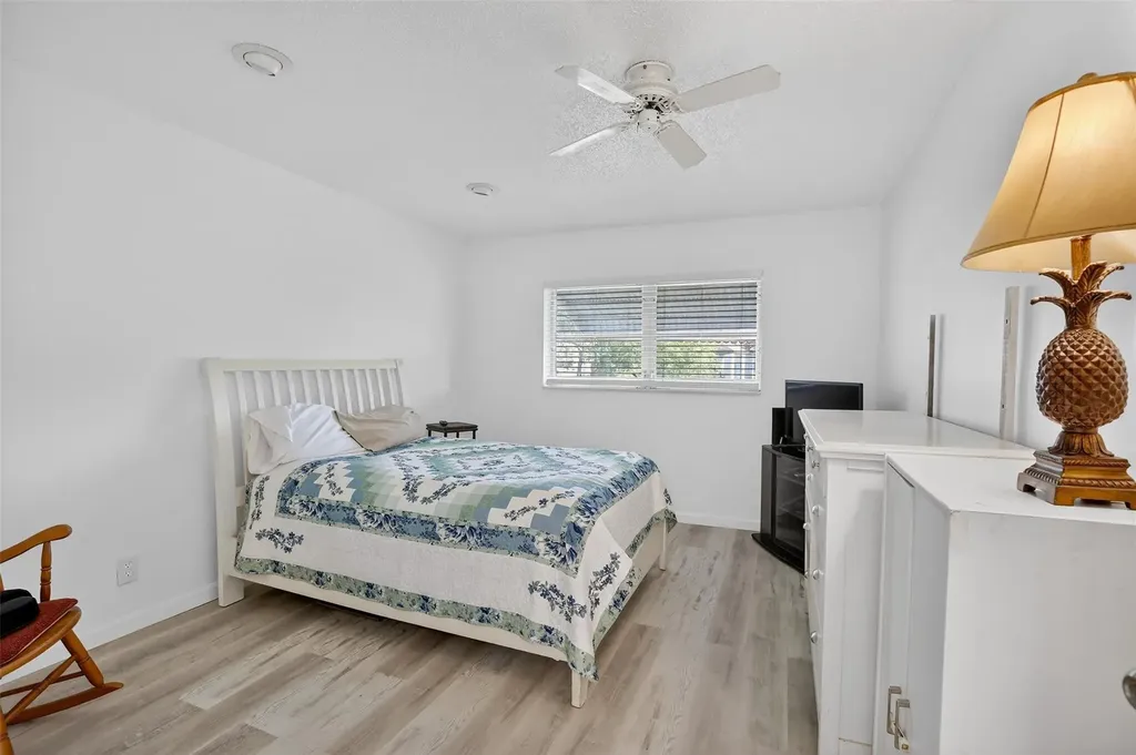 1032 NW 83 Avenue Plantation FL 33322