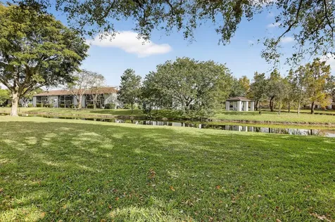 1032 NW 83 Avenue Plantation FL 33322